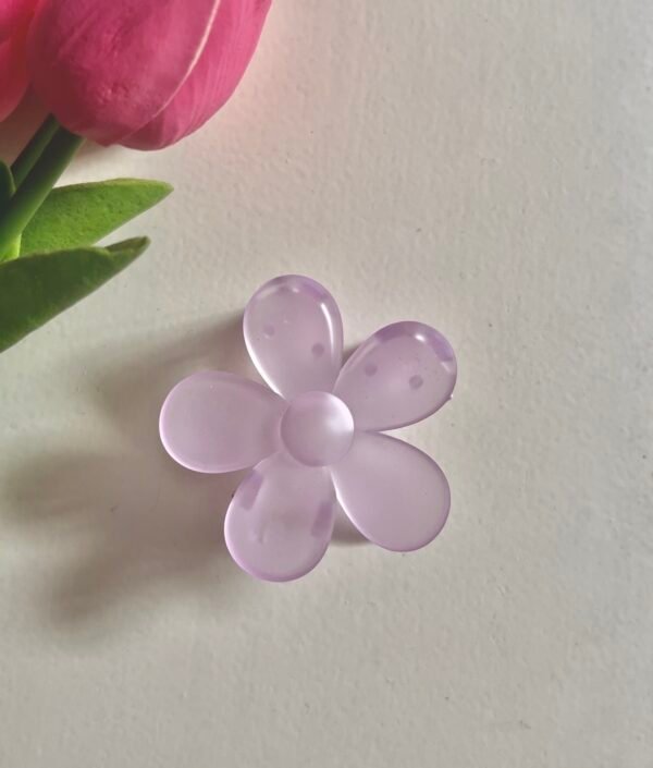 Frosted Flower Claw medium