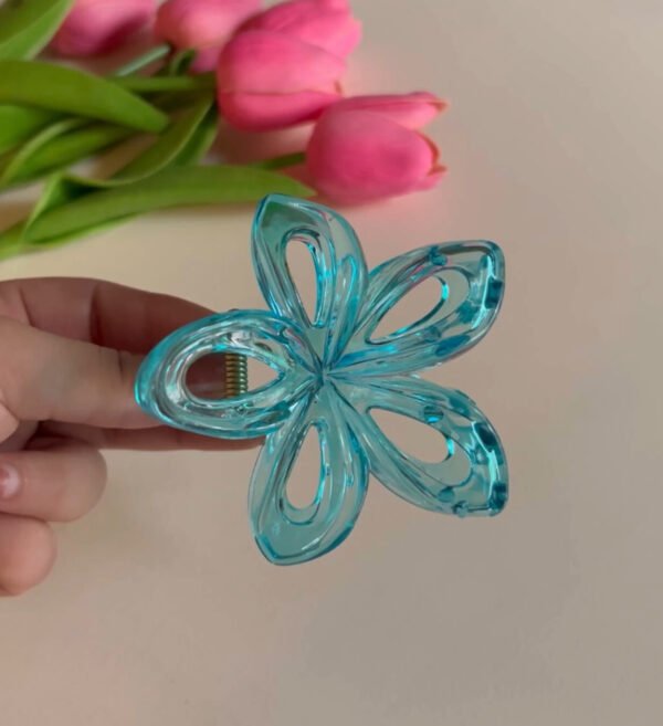Summer Flower Claws