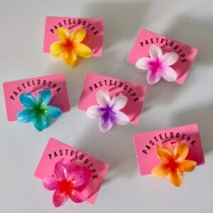 Blossom Claw Clip Medium